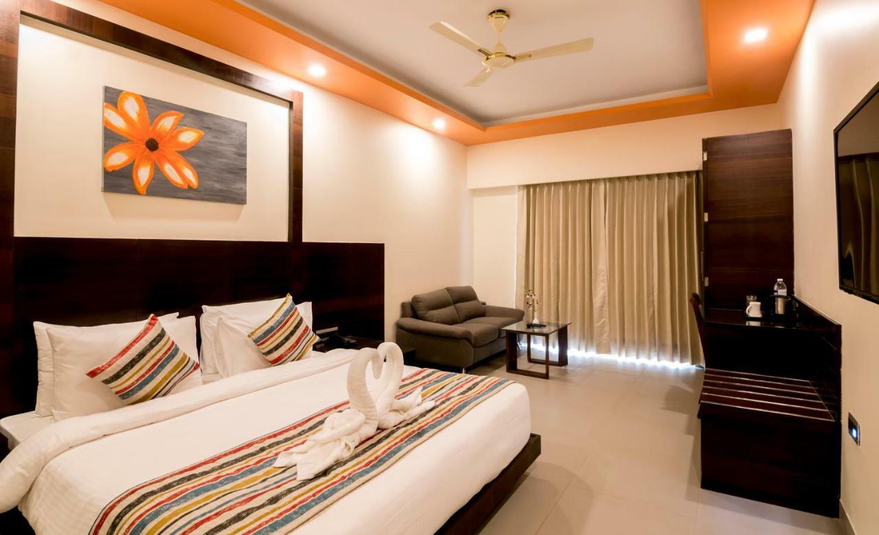 Regenta Central North Goa, Arpora Eksteriør billede